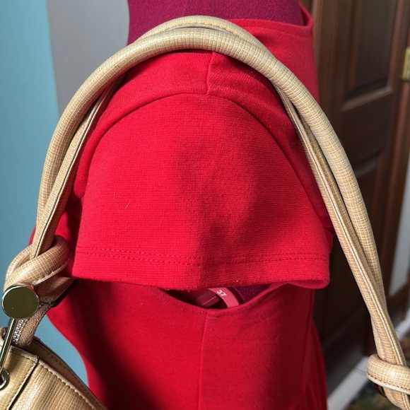 Calvin Klein   Shoulder Bag Tan  EUC 17w x 13h  Fine Stitching  hobo bag large - Picture 6 of 16